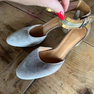 Sundance ‘Aura’ velvet taupe heels size 38 (fits US size 7)